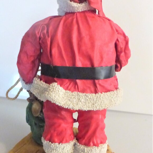 1993 International Silver Company 11" SANTA TABLE PIECE Fabric Mache Cast Resin - Picture 4 of 5